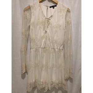 Versona Cream Romper